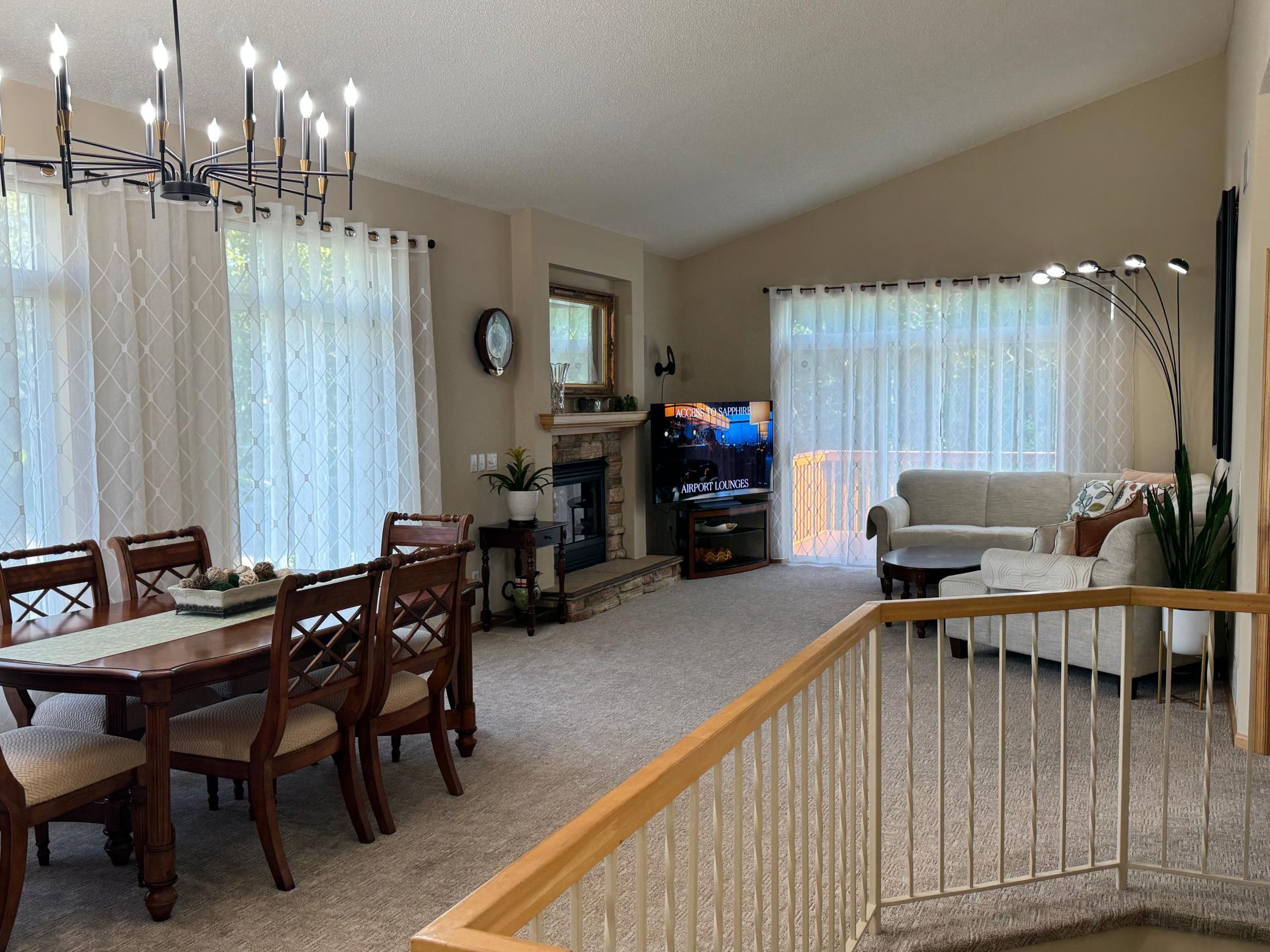 474 Bluebird Lane