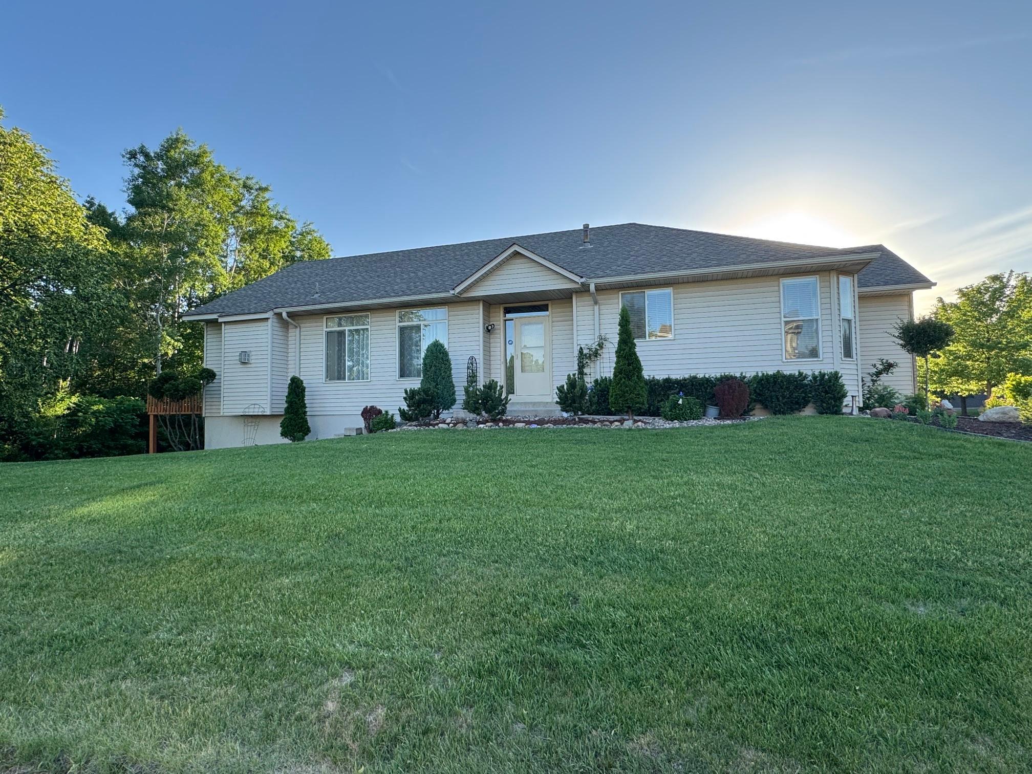 474 Bluebird Lane