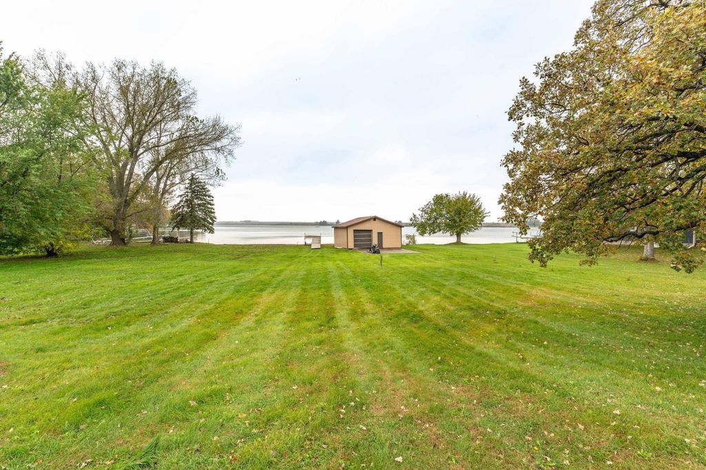 Photo of 27361 Oak Point Road, Elbow Lake, MN 56531 (MLS # 7014141)