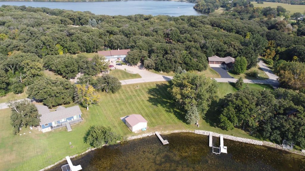Photo of 27361 Oak Point Road, Elbow Lake, MN 56531 (MLS # 7014141)