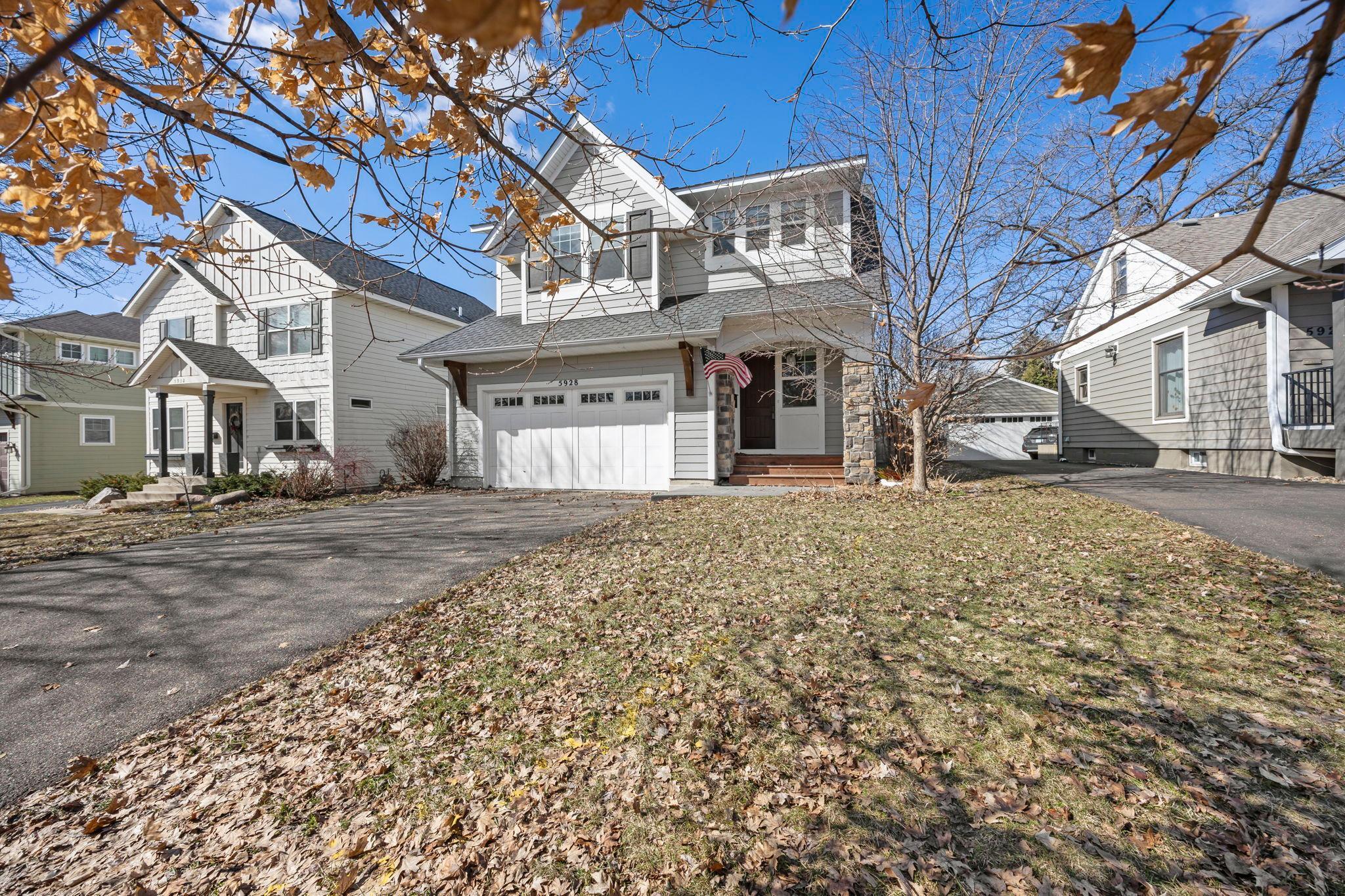 Edina, Minnesota, 55424, United States, 5 Bedrooms Bedrooms, ,4 BathroomsBathrooms,Residential,Active,2026782