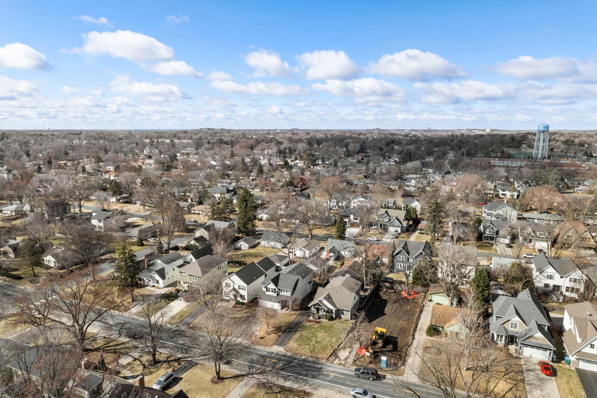 5928 Wooddale Avenue