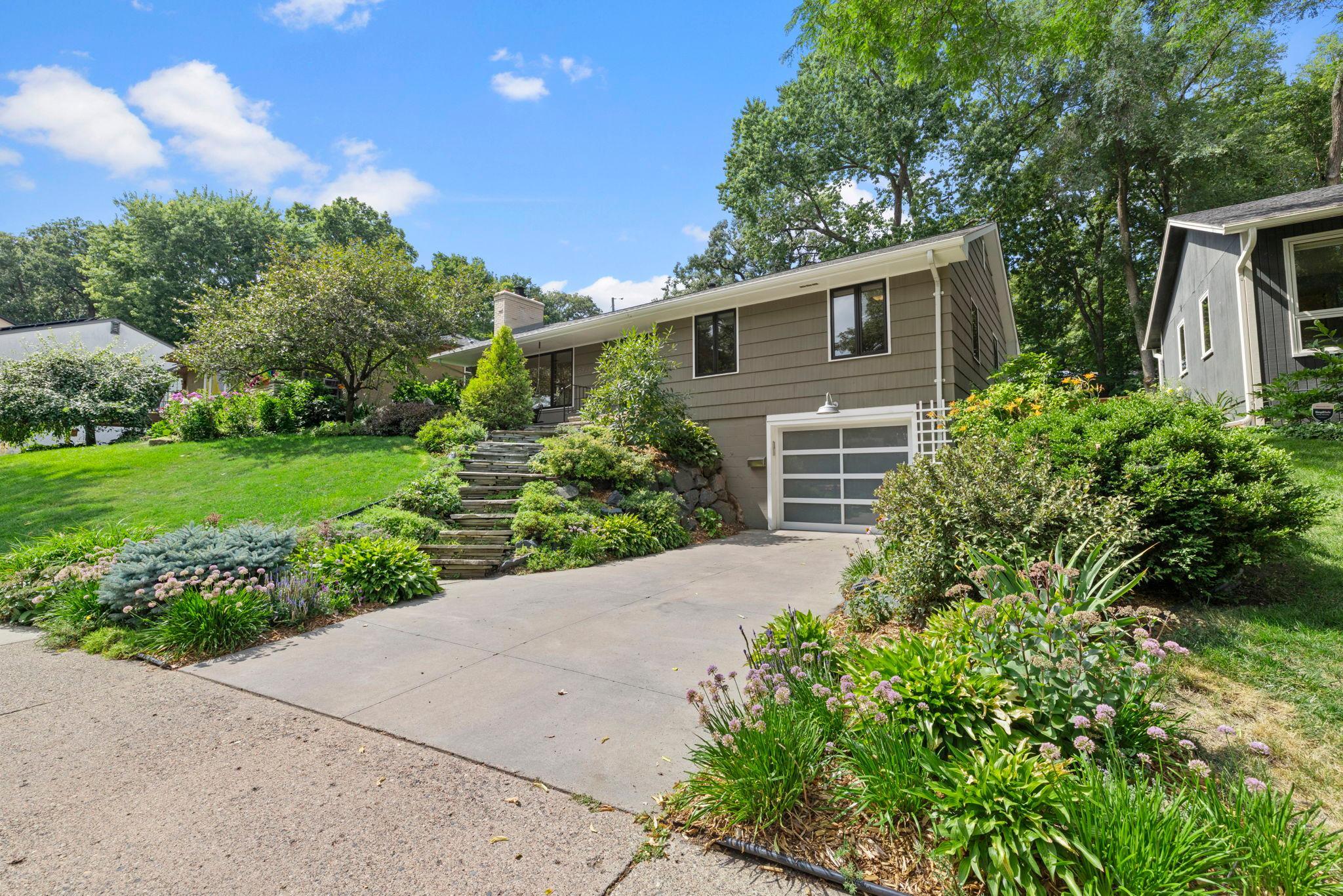 5920 Grass Lake Terrace