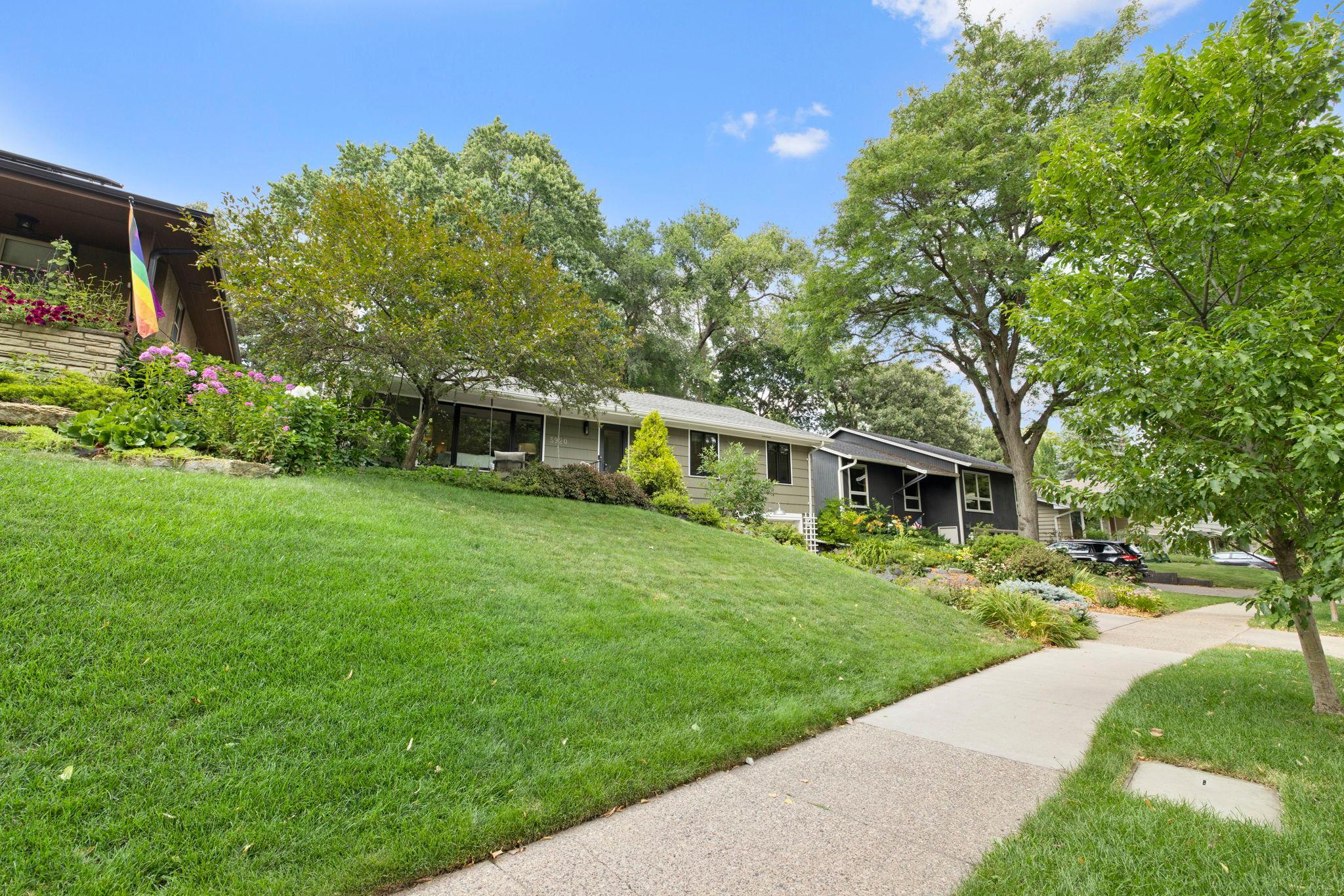 5920 Grass Lake Terrace