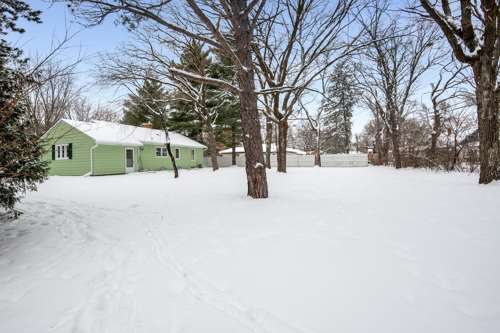 Photo of 102 Woodhill Road, Saint Cloud, MN 56301 (MLS # 6823591)