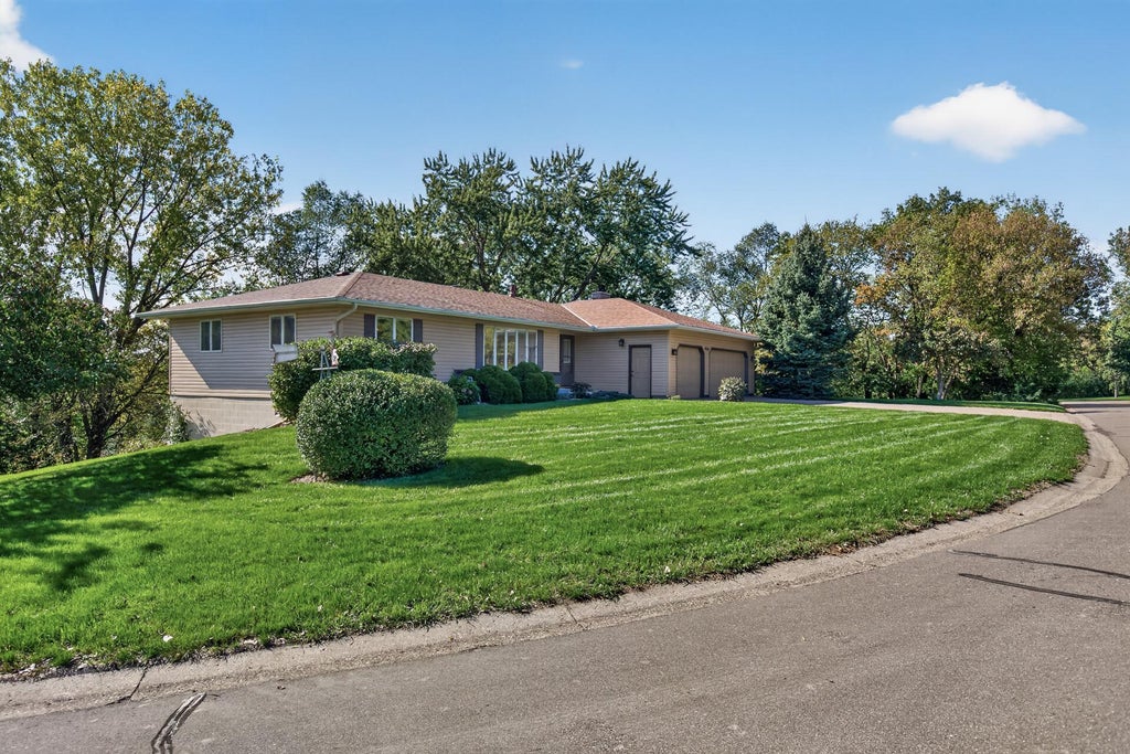 Photo of 4315 Kaufmanis Way, Eagan, MN 55123 (MLS # 7146974)