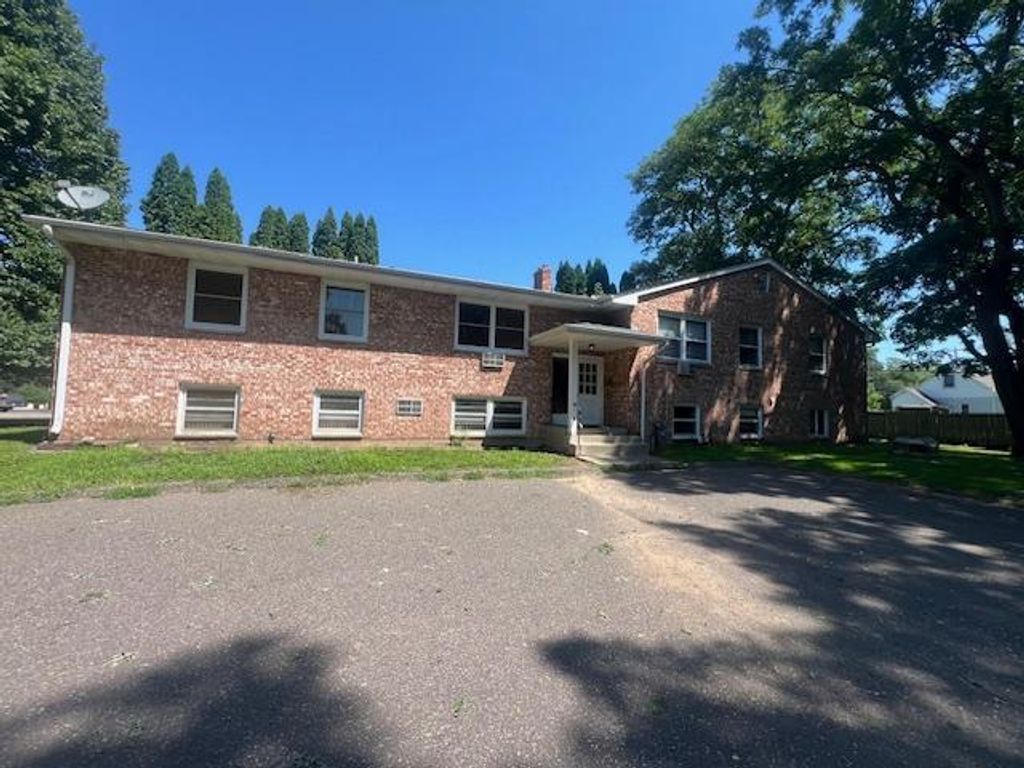 Photo of 1426 Frost Avenue, Maplewood, MN 55109 (MLS # 7008748)