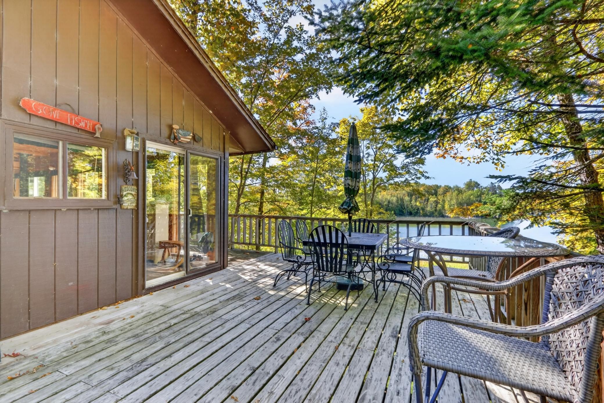 24743 Blue Heron Hideaway