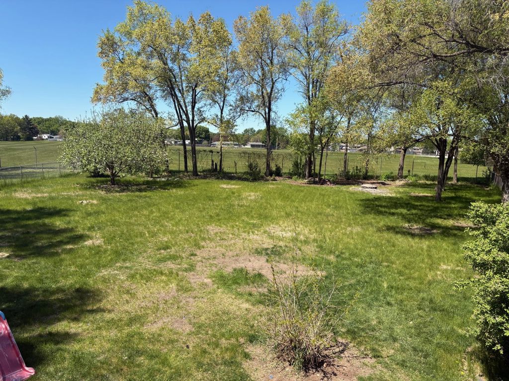 Photo of 6805 Craig Court, Inver Grove Heights, MN 55076 (MLS # 7073984)