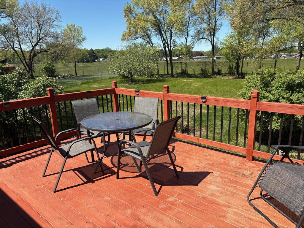 Photo of 6805 Craig Court, Inver Grove Heights, MN 55076 (MLS # 7073984)