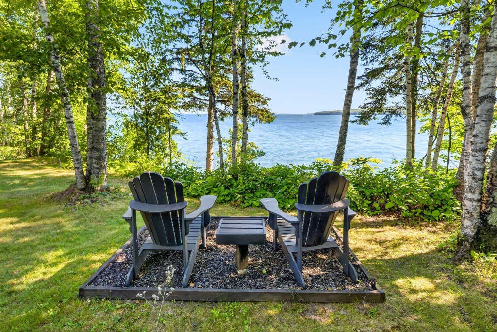 Photo of 23860 E Spirit Point Road, Cornucopia, WI 54827 (MLS # 7124918)