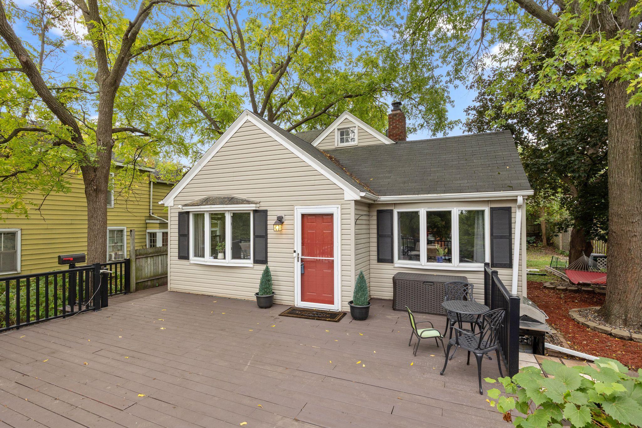 992 McLean Avenue