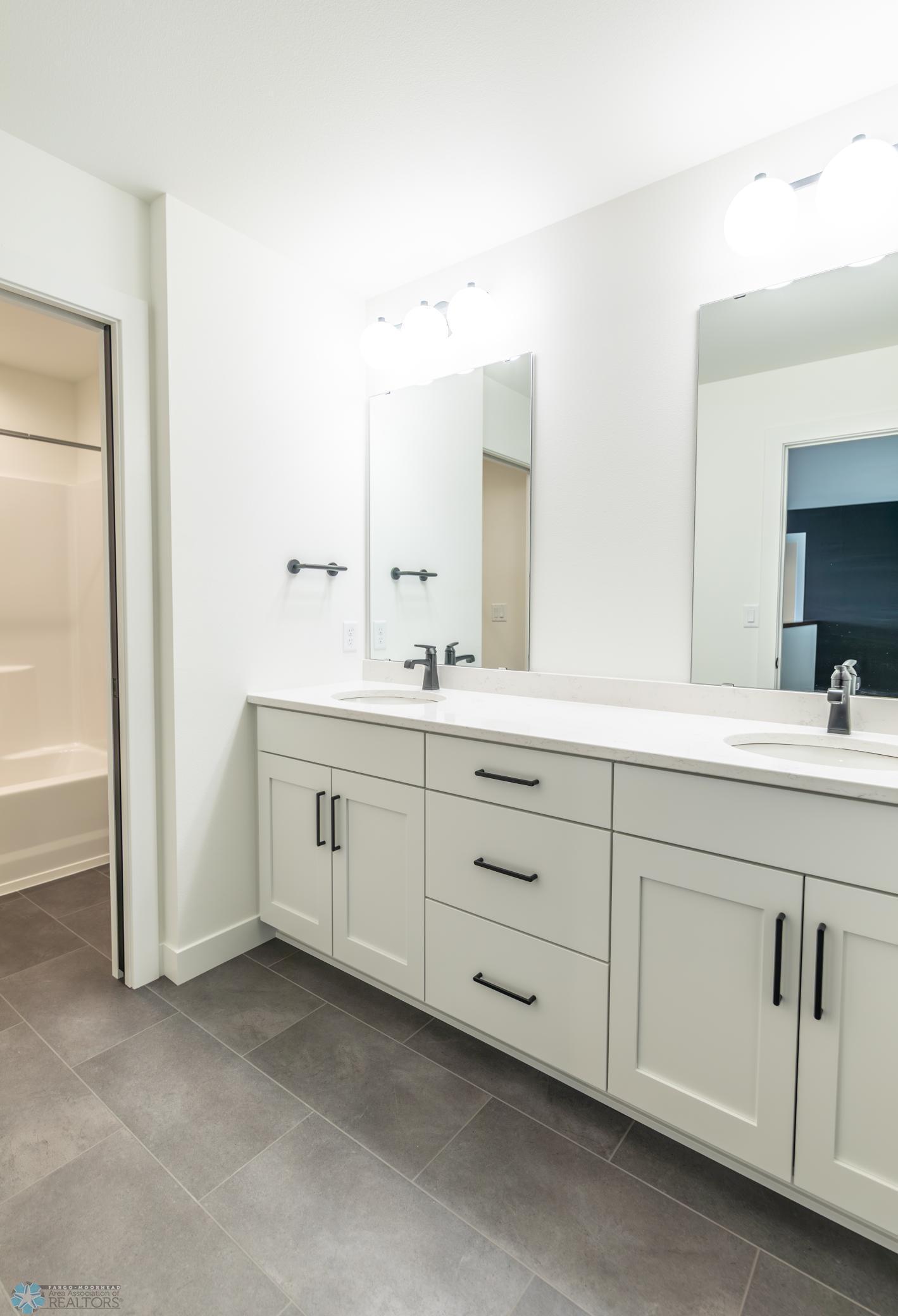 Horace, North Dakota 58047, United States, 3 Bedrooms Bedrooms, ,2 BathroomsBathrooms,Residential,Active,257278