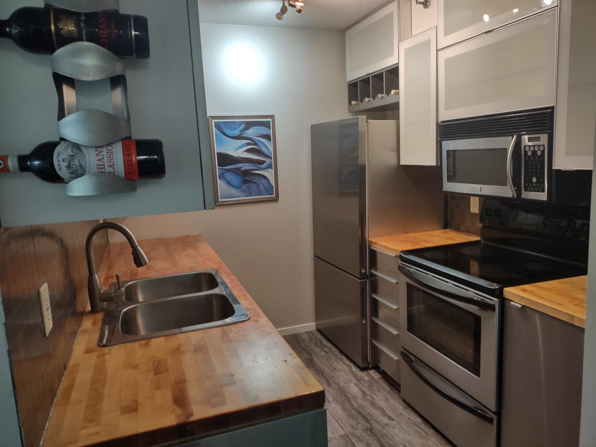 433 S 7th Street 1603