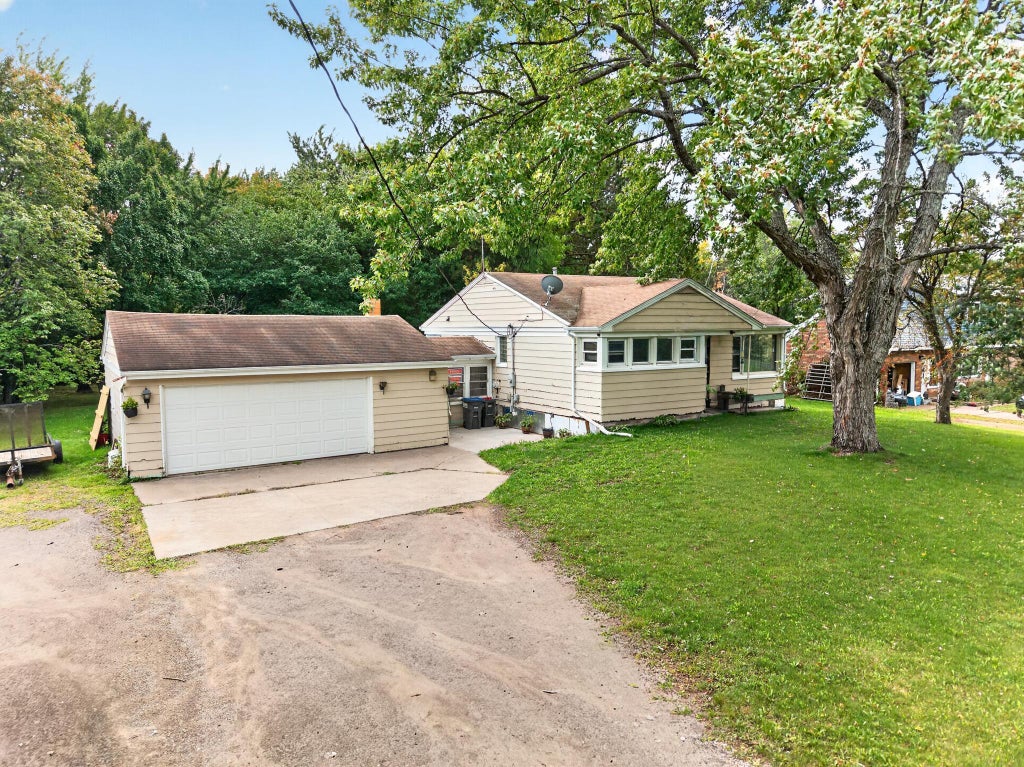 Photo of 4724 Anderson Road, Hermantown, MN 55811 (MLS # 7145761)