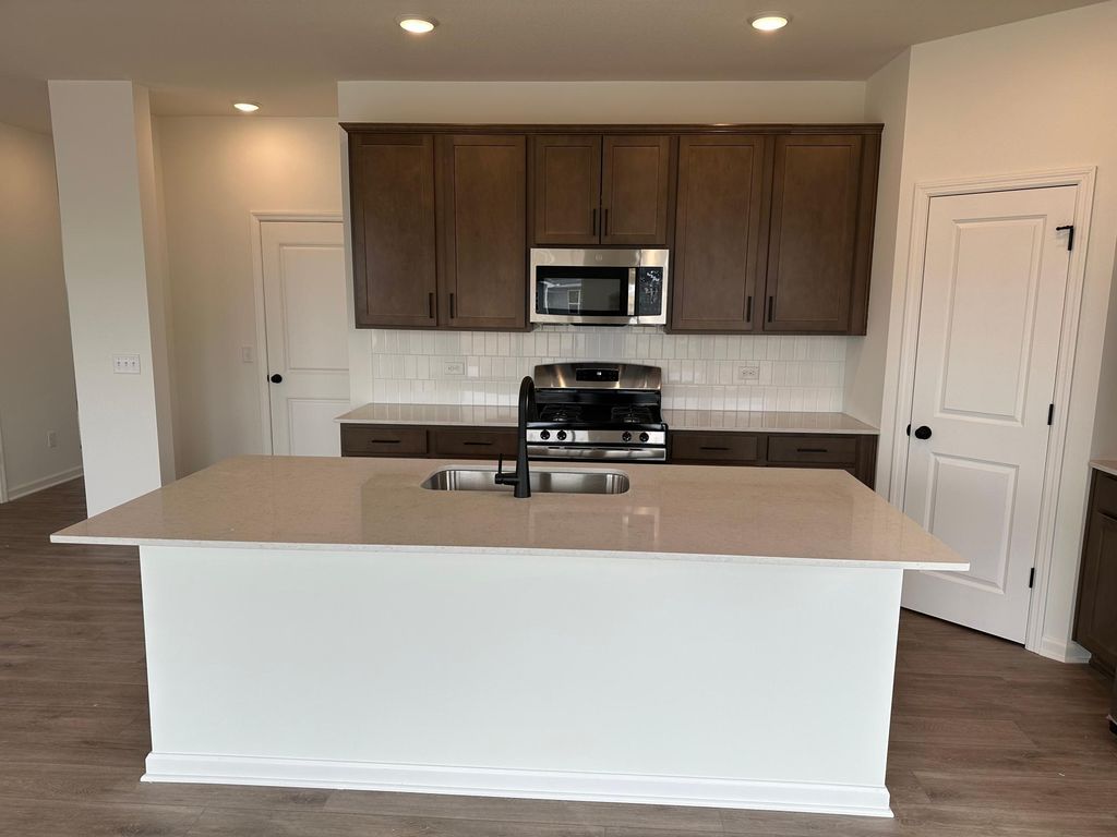 Photo of 1691 Tyrone Drive, Shakopee, MN 55379 (MLS # 7045363)