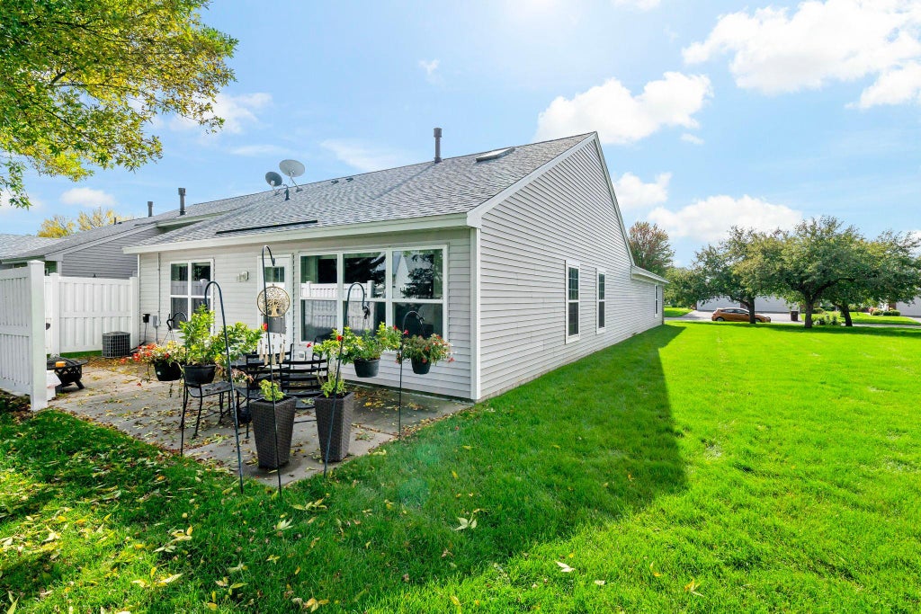 Photo of 7936 Pinnacle Avenue NE, Otsego, MN 55330 (MLS # 7131262)