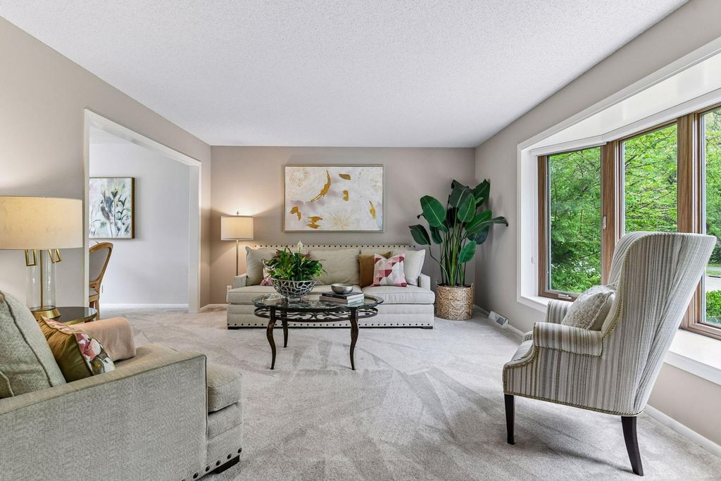 Photo of 6604 Londonderry Drive, Edina, MN 55436 (MLS # 7071781)
