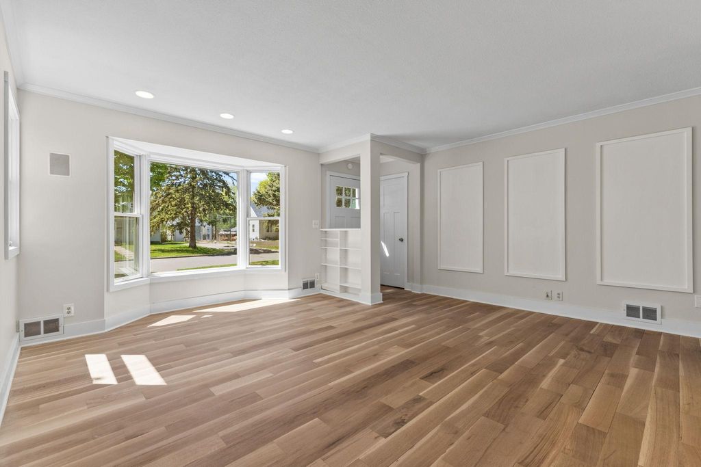 Photo of 6245 Irving Avenue S, Richfield, MN 55423 (MLS # 7076029)