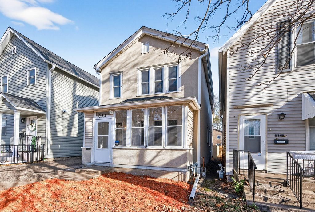 Photo of 694 Desoto Street, Saint Paul, MN 55130 (MLS # 7014871)
