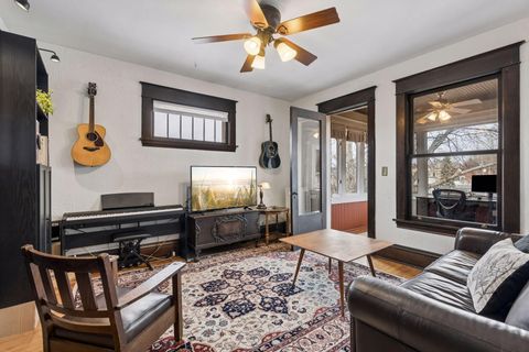 722 Grand Avenue D Saint Paul MN 55105