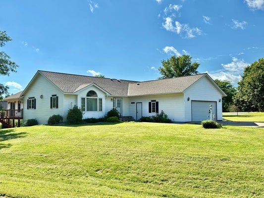 115 BURR OAK RD, REDWOOD FALLS, MN 56283 - Image c83577bbb517115efea36c6fd0b3d6d7/1438397592