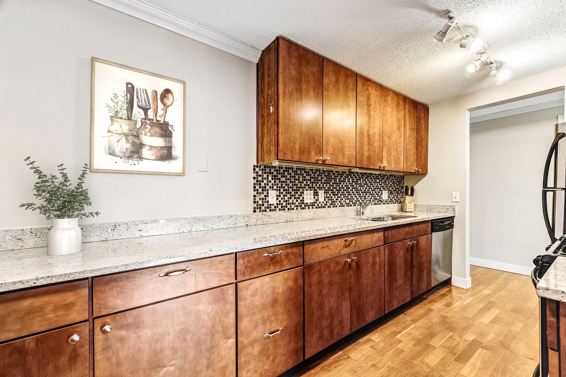 2800 W 44th Street 603
