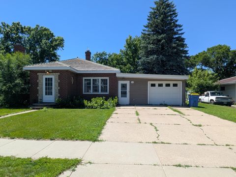Photo of 705 Marshall Avenue, Henning, MN 56551 (MLS # 7090555)