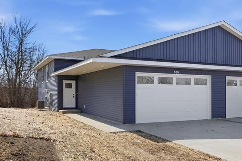 Photo of 800 Texas Avenue NW, Hutchinson, MN 55350 (MLS # 7038293)