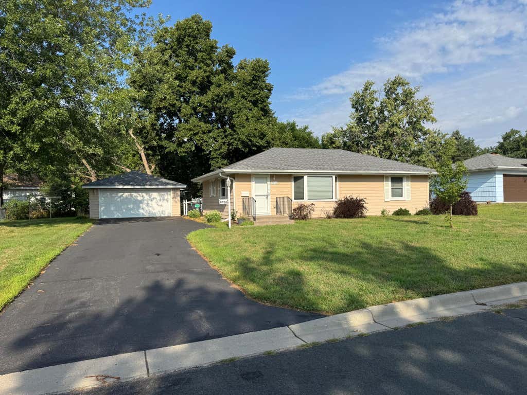 Photo of 8354 Valentine Terrace, Bloomington, MN 55431 (MLS # 7126253)