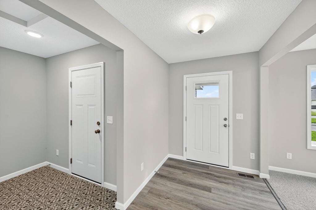 Photo of 915 Yellowcrest Street SW, Delano, MN 55328 (MLS # 7150175)