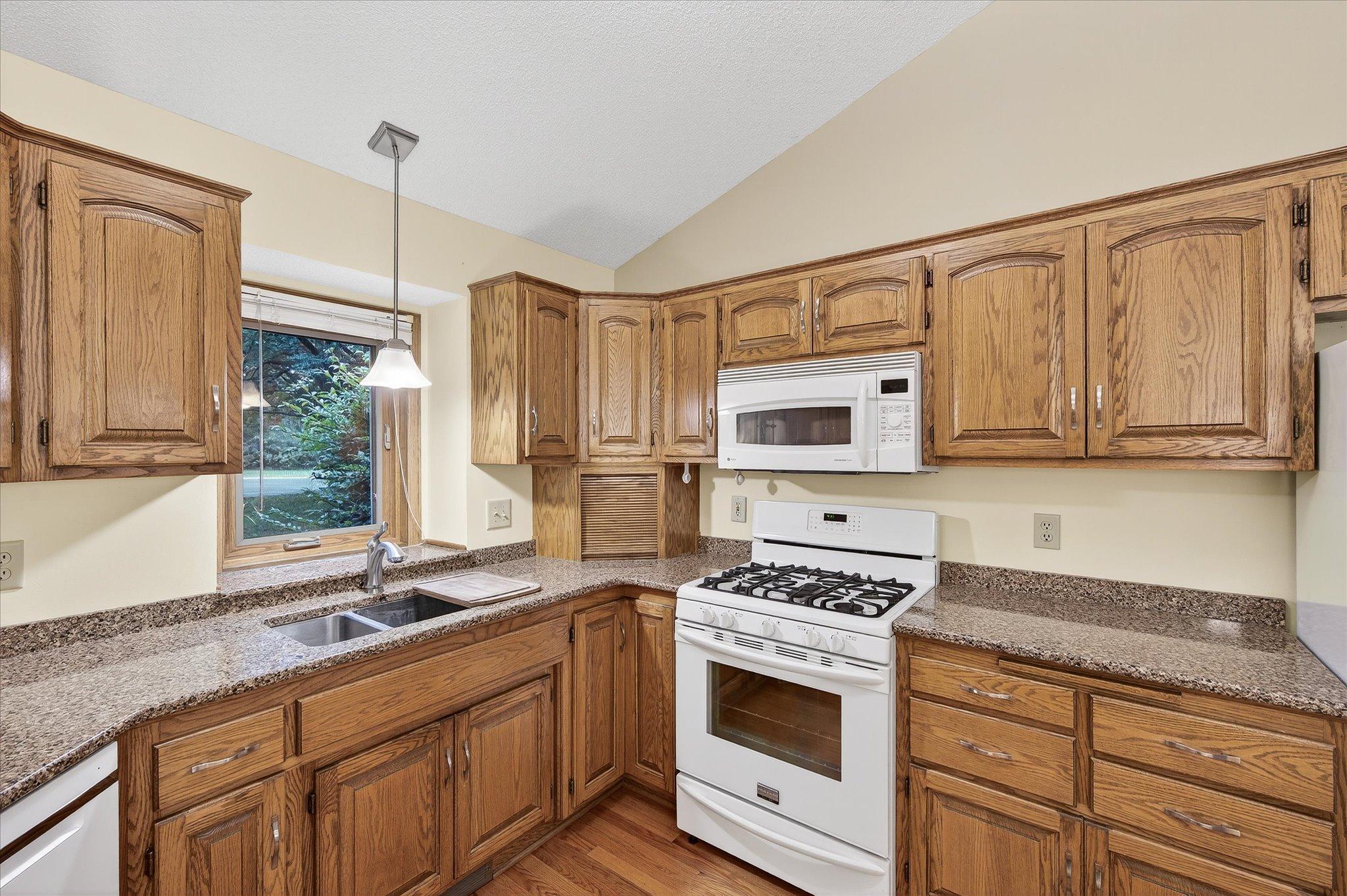 12760 Falcon Court N