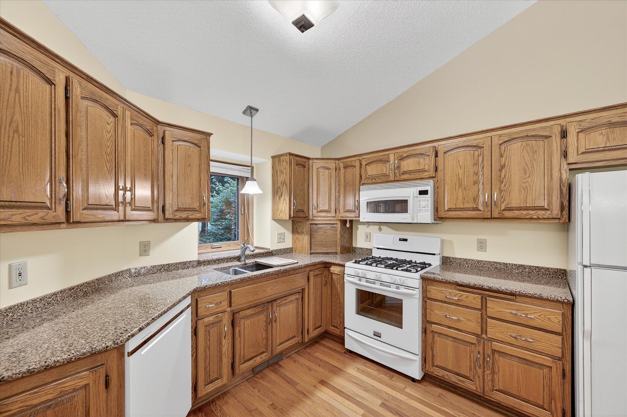 12760 Falcon Court N