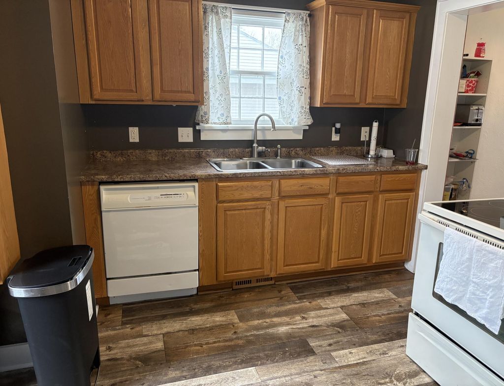 Photo of 509 9th Avenue S, Saint James, MN 56081 (MLS # 7041262)