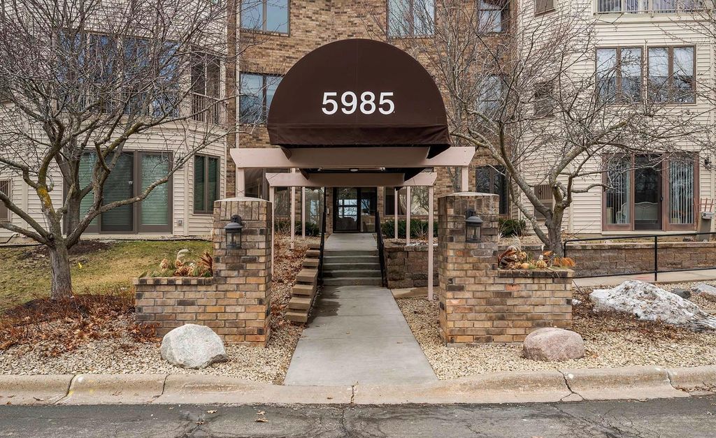 Photo of 5985 Rowland Road #204, Minnetonka, MN 55343 (MLS # 7032776)