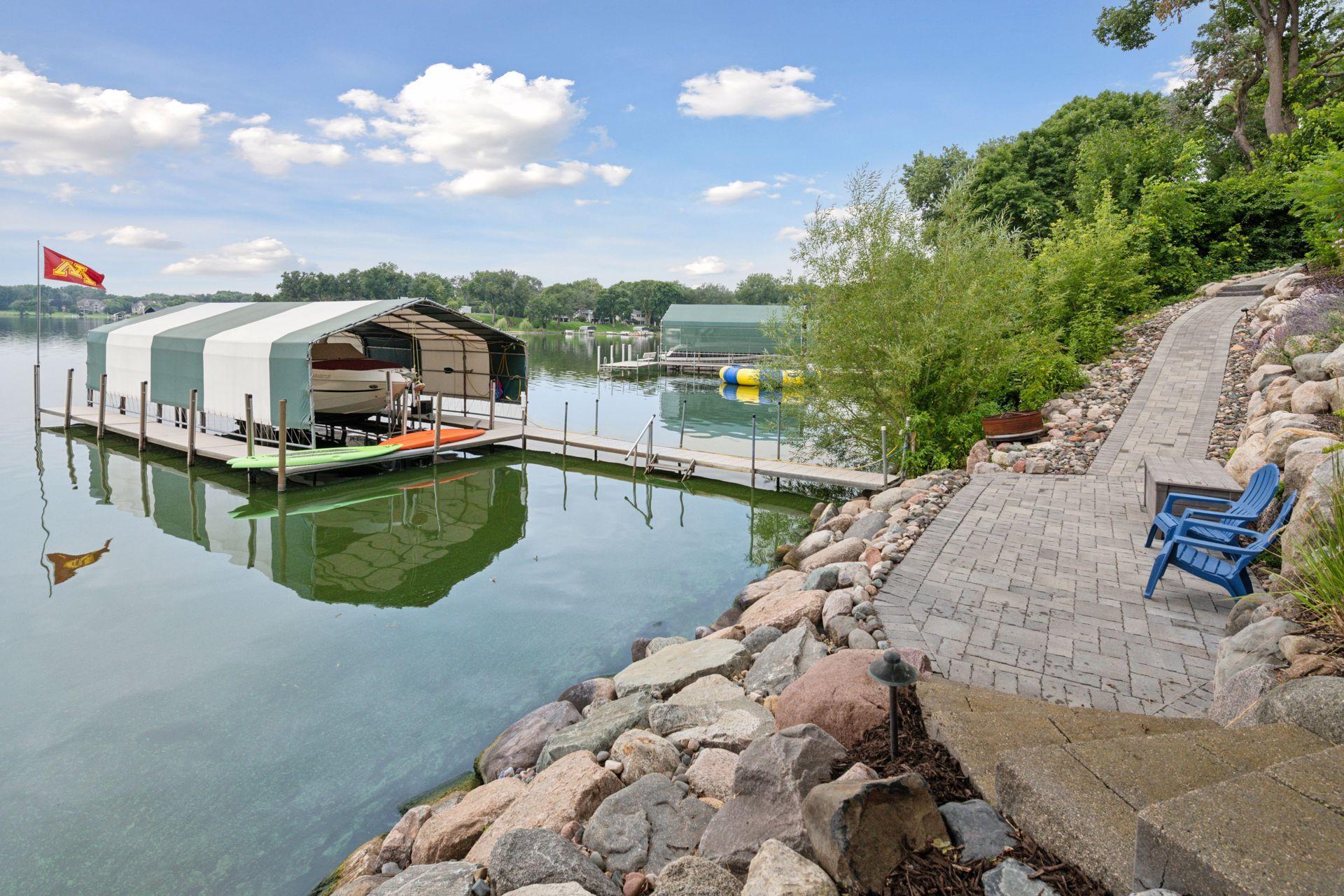 1065 Bayside Lane