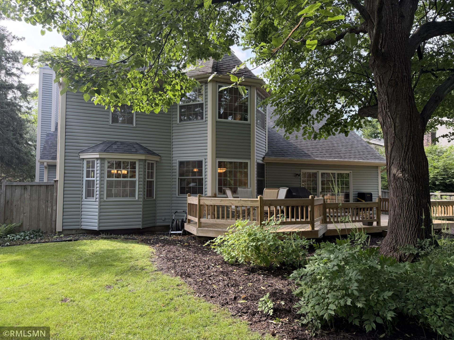 4425 Oakmede Lane