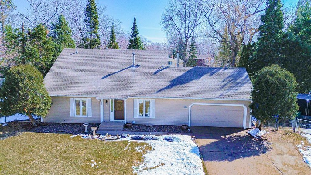 Photo of 129 Tamarack Court, Stillwater, MN 55082 (MLS # 7037944)