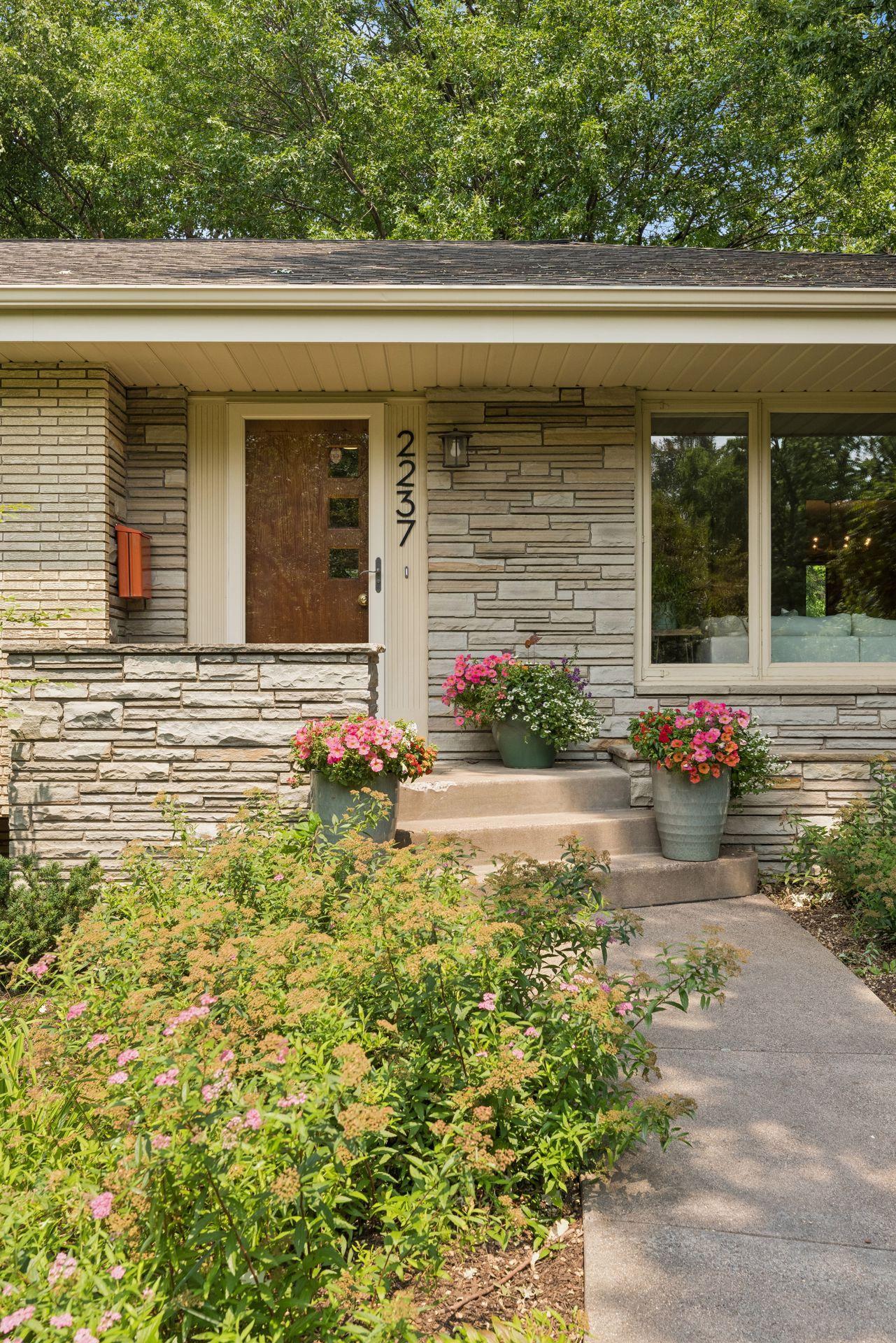 2237 Edgcumbe Road