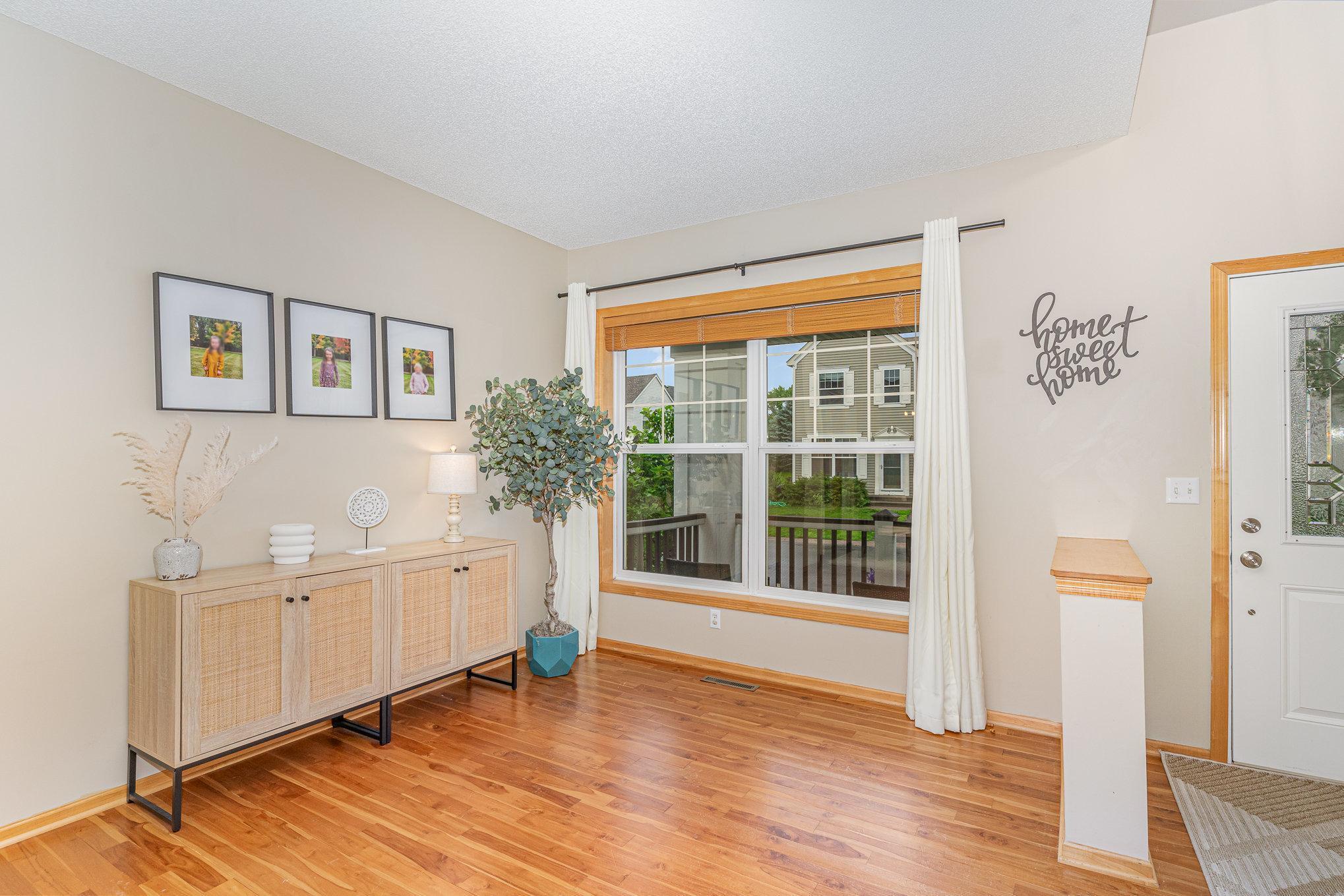 15265 Dupont Path