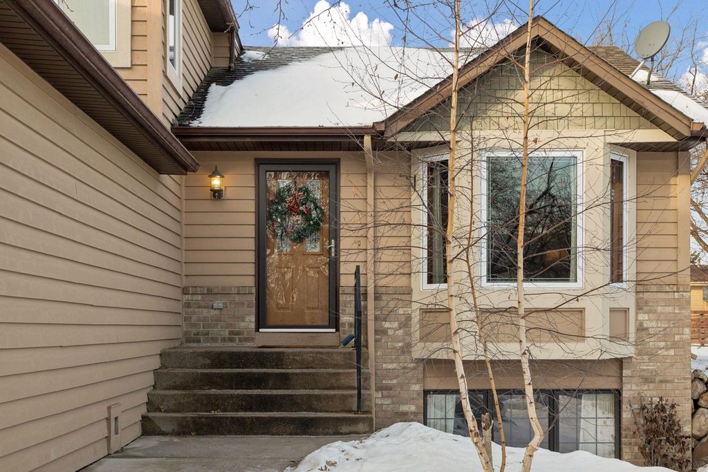 Photo of 13632 Princeton Circle, Savage, MN 55378 (MLS # 7010407)