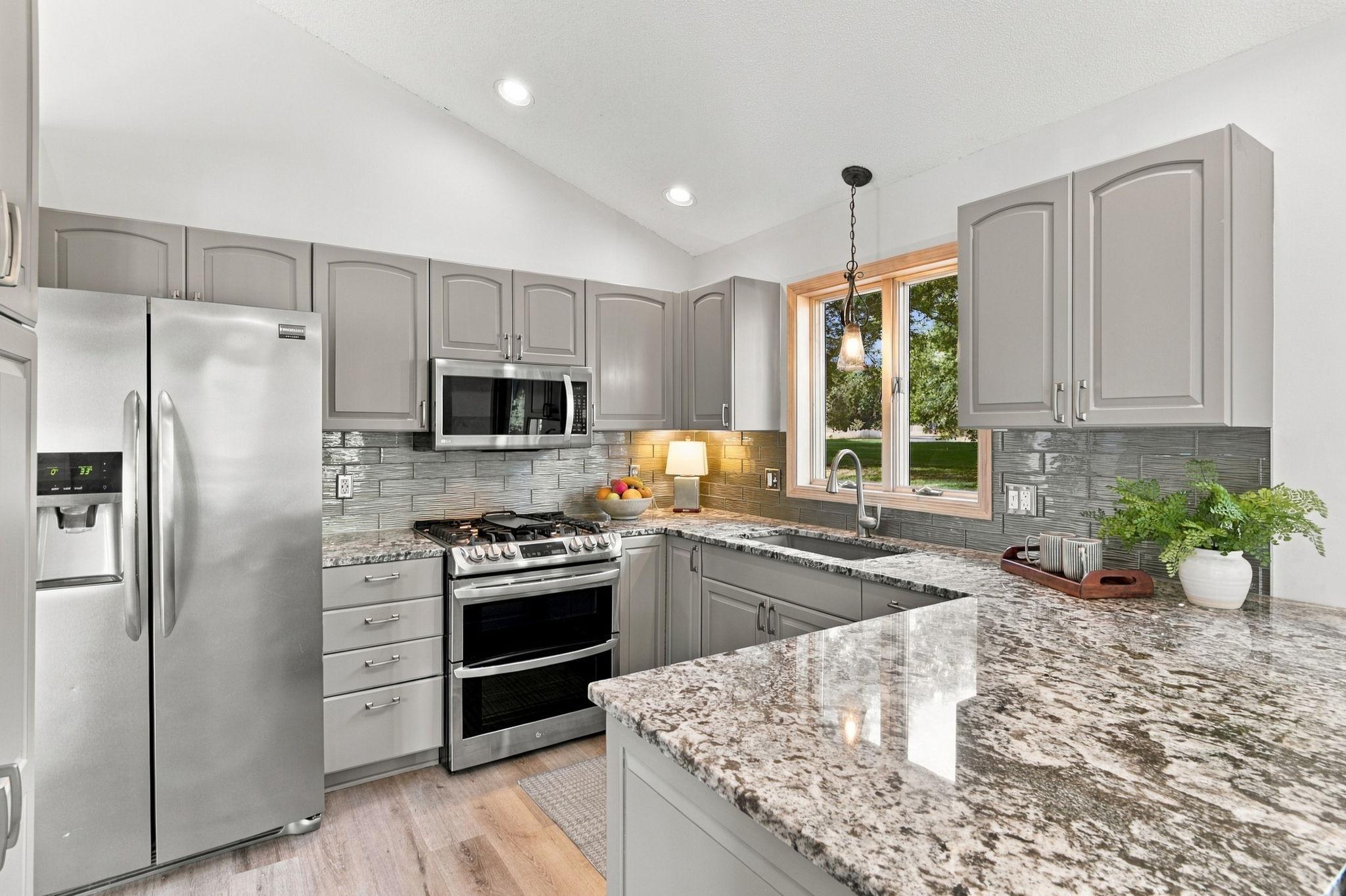 2330 Oak Glen Court