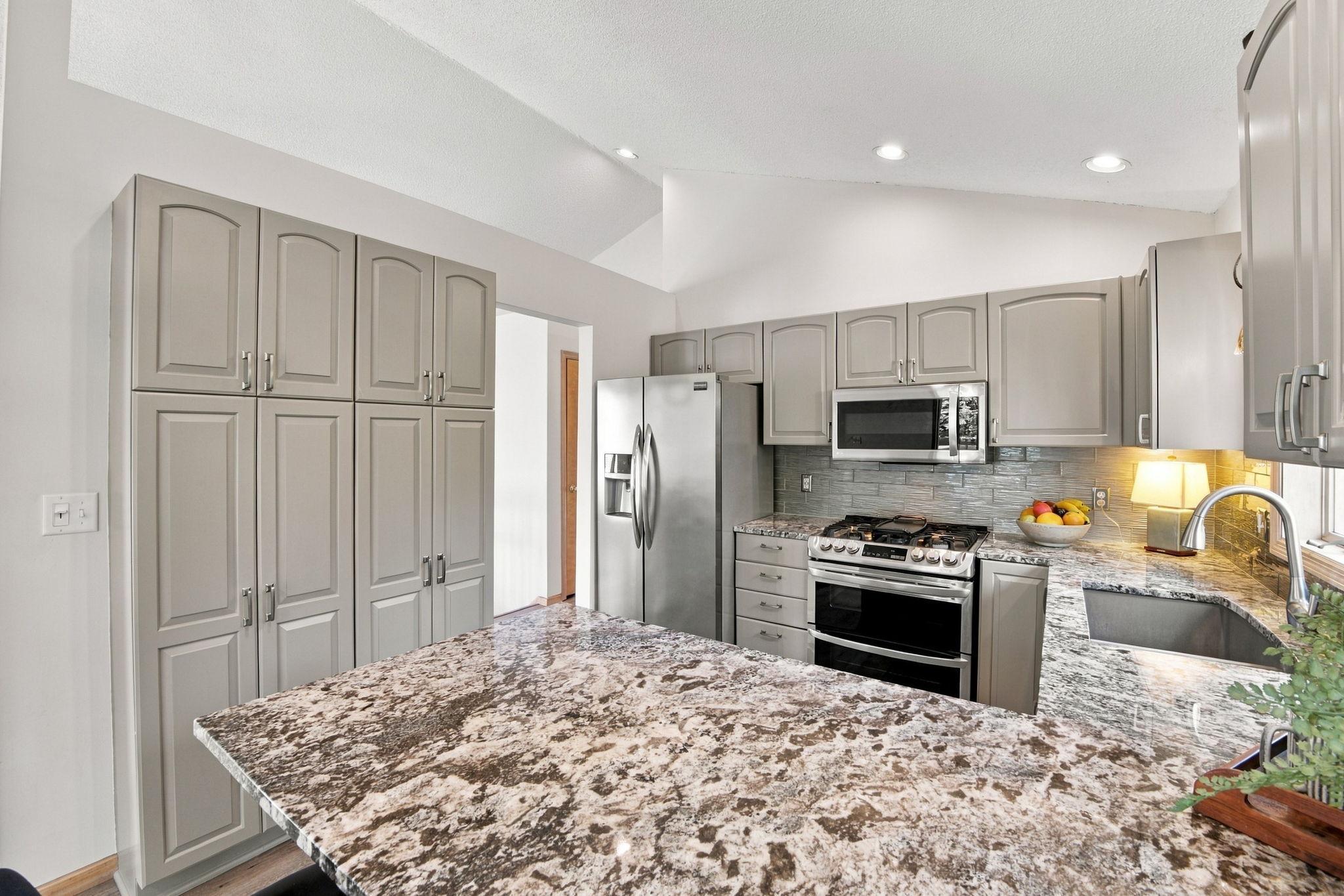 2330 Oak Glen Court