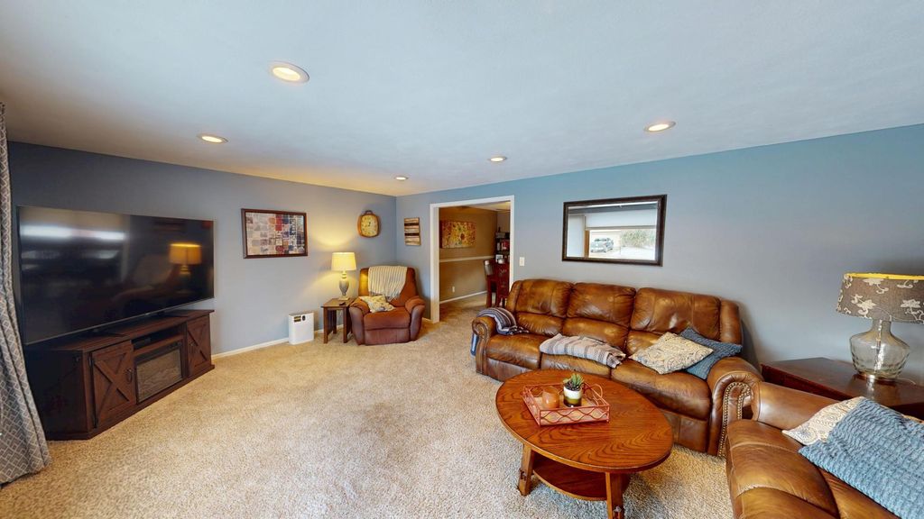 Photo of 824 Minnie Maddern Street, Albert Lea, MN 56007 (MLS # 7001464)