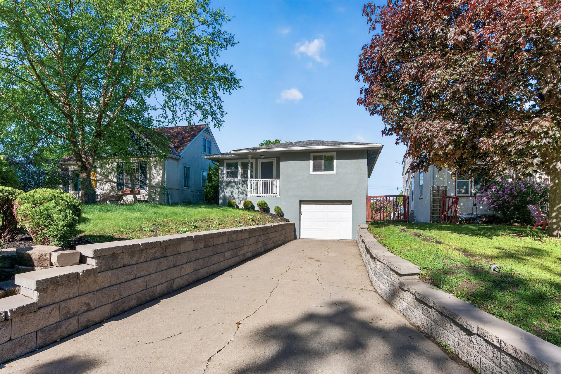 3550 Buchanan Street NE