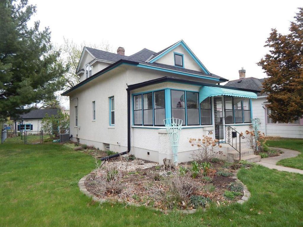 Photo of 205 10th Avenue N, Hopkins, MN 55343 (MLS # 7068556)
