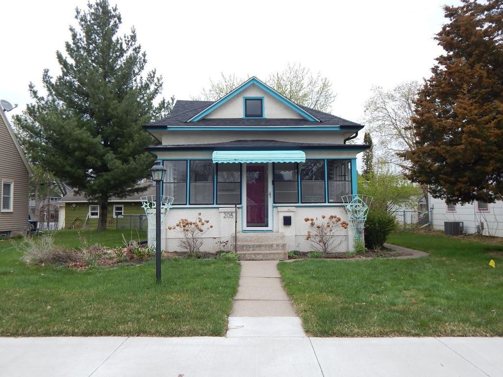 Photo of 205 10th Avenue N, Hopkins, MN 55343 (MLS # 7068556)