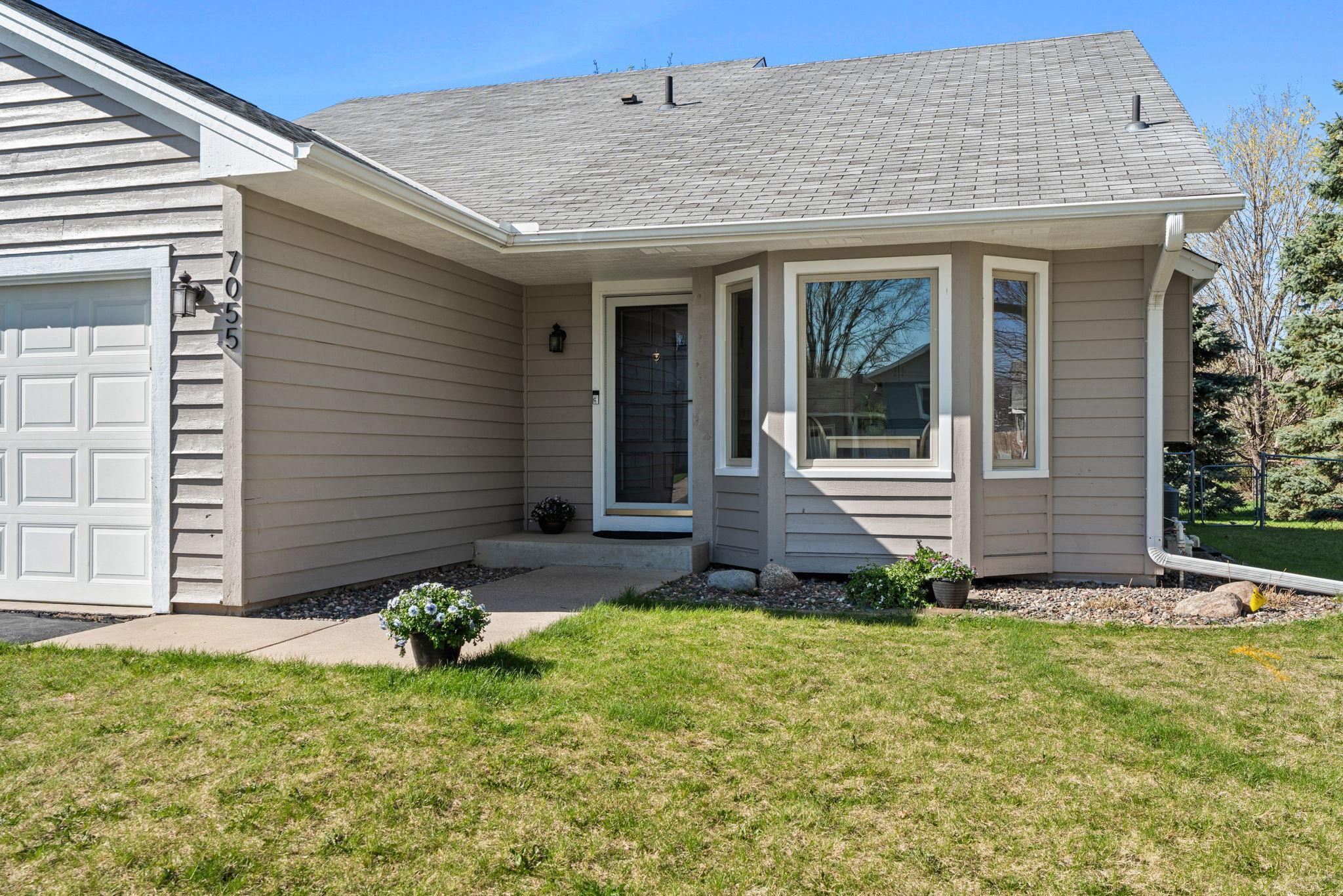 7055 Upper 157th Street W