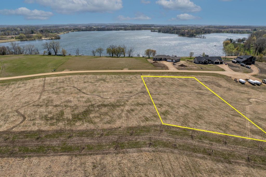 Photo of 3xxx Lakeview Court, Cleveland, MN 56017 (MLS # 7061643)