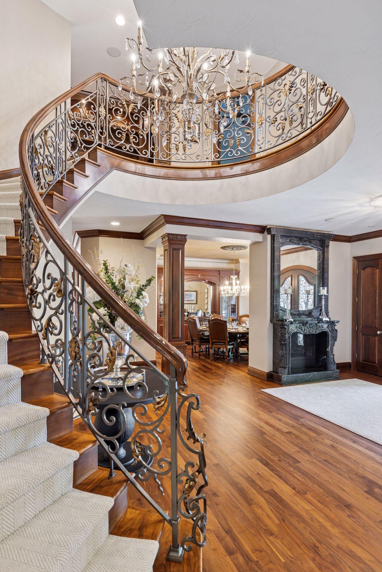 614 Hidden Creek Trail